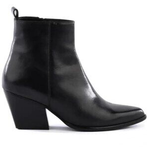 Seychelles Abroad black western cowboy ankle boots